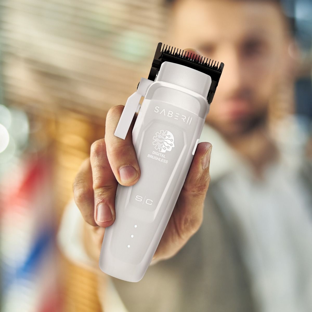 SC Saber Clipper White